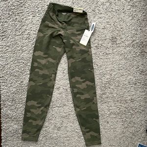 Camo black balance legging